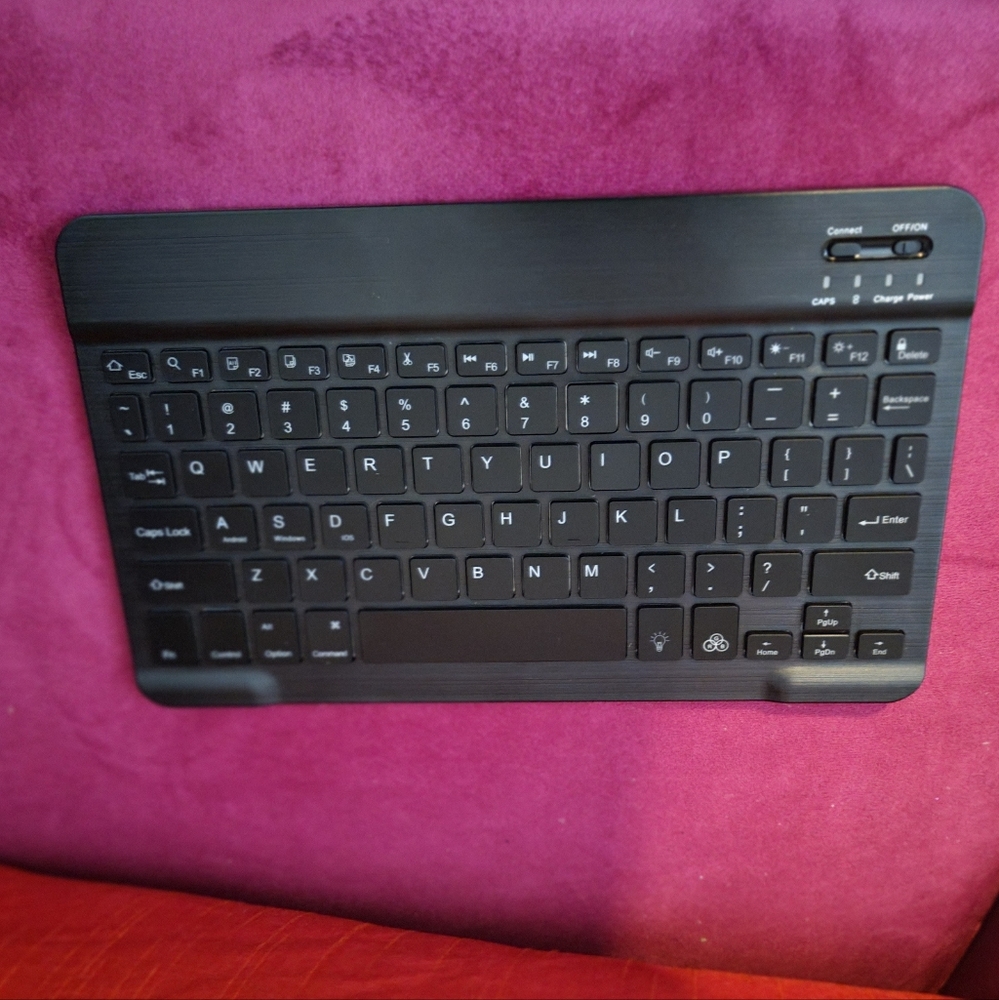 Keyboard for tablet
